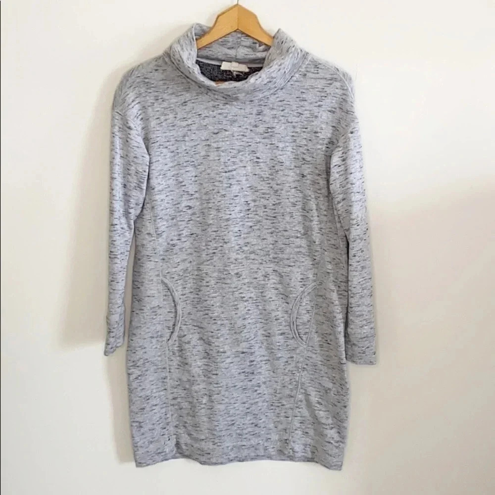 Max Studio Weekend Gray/black cozy knit stretchy cowl neck dress